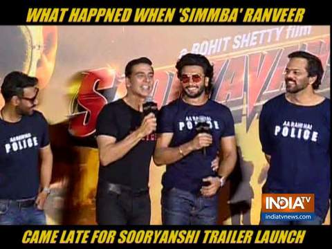 Ranveer arrives 40 mins late for Sooryavanshi trailer launch, here's what Akshay Kumar said