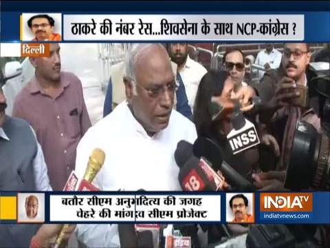 Congress CWC meeting ends, senior Maharashtra leaders being called to Delhi