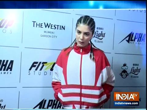 TV actors compete with athletes in the fitness challenge