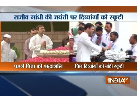 Delhi: Rahul Gandhi distributes vehicles to differently abled youth on occasion of Rajeev Gandhi's birth anniversary