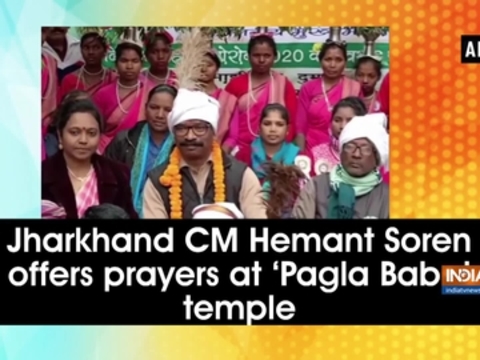 Jharkhand CM Hemant Soren offers prayers at 'Pagla Baba' temple