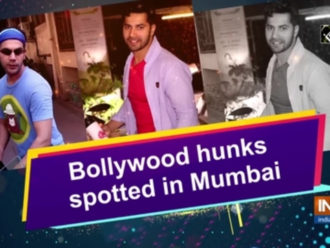 Bollywood hunks spotted in Mumbai