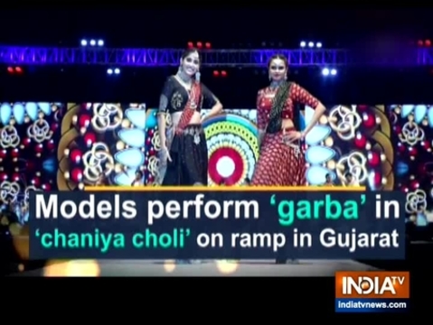 Models perform 'garba' in 'chaniya choli' on ramp in Gujarat