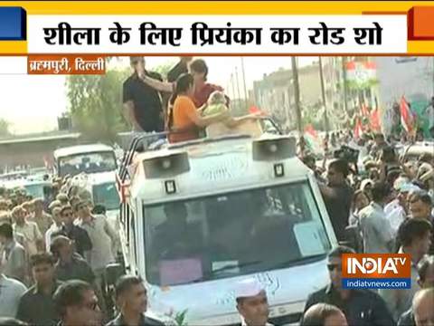 Priyanka Gandhi holds a roadshow, campaigns for Sheila Dikshit in Delhi