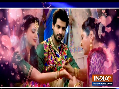 Gathbandhan: Raghu and Danak's Mehendi ceremony in full swing