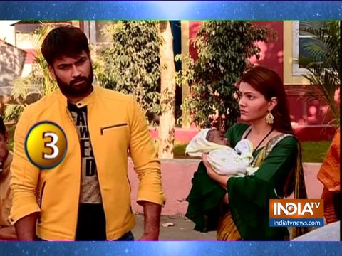 Shakti: Panchayat orders Saumya to give her baby to Varun