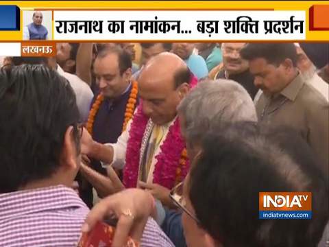 HM Rajnath Singh visits Hanuman temple in Lucknow before filing nomination