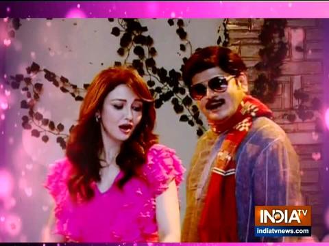 Tiwari Ji and Anita Ji romance in Bhabhi Ji Ghar Per Hain