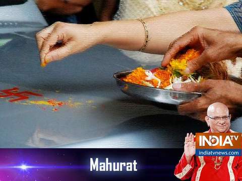 Shubh muhurat 1 Nov: Know auspicious time of today from Acharya Indu Prakash