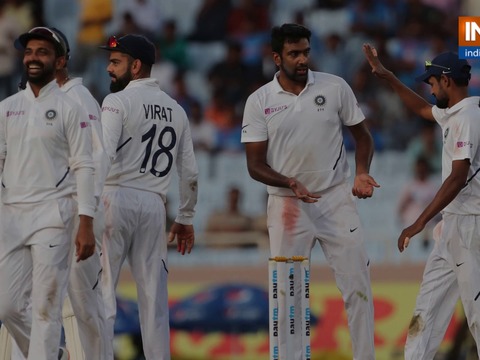 3rd Test, Day 3: Miserable South Africa leave India two wickets away from 3-0 series sweep