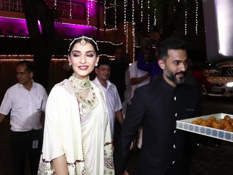 Inside Anil Kapoor’s Diwali bash: Bollywood celebs dazzle in style