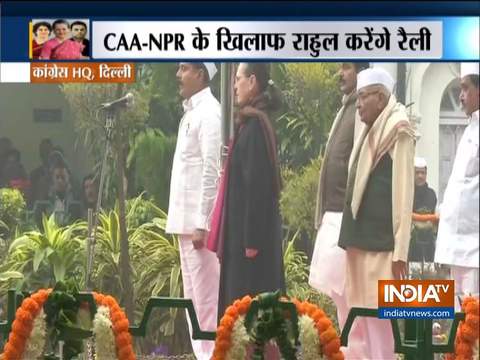 Delhi: Congress celebrates its foundation day at party headquarters