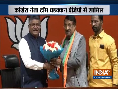 Congress leader Tom Vadakkan joins BJP in presence of Union Minister Ravi Shankar Prasad