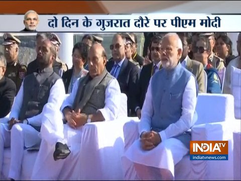 Gujarat: PM Modi inspects 'Ek Bharat Shreshtha Bharat' parade at Statue of Unity in Kewadia