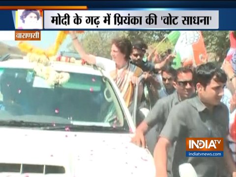 Priyanka Gandhi reaches Varanasi, will offer prayer at Kashi Vishwanath Temple