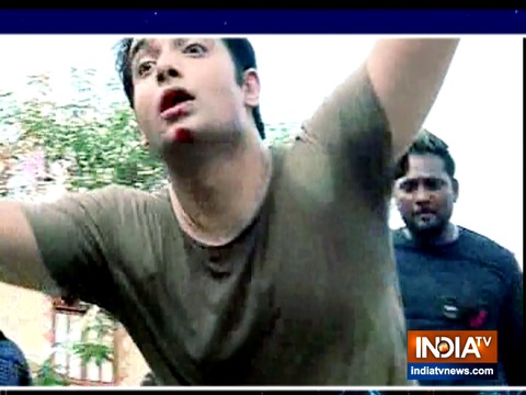 Raunak is bleeding as he is beaten up in Musakaan serial