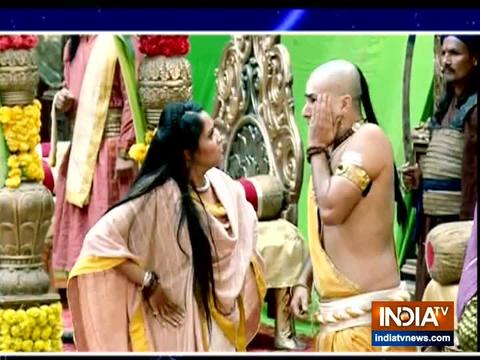 Rajkumari determined to get married to Tenali Rama