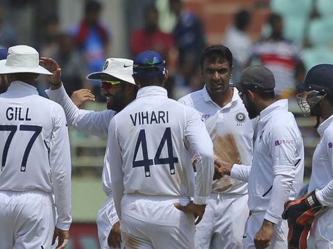 1st Test, Day 3: Ashwin's fifer puts India on top after Elgar-de Kock tons