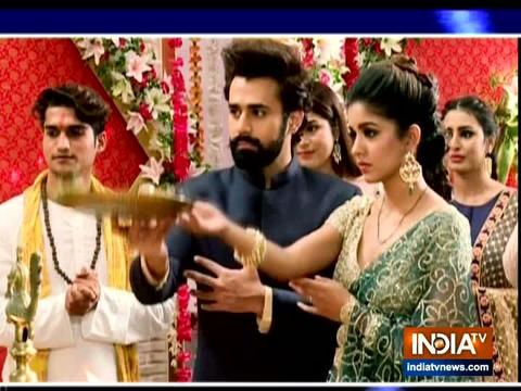 Raghbir and Pragati worships Lord Ganesha in the show Bepanah Pyaar