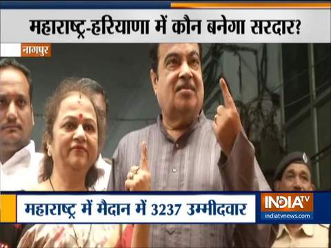 Maharashtra Assembly Polls 2019: Nitin Gadkari cast his vote along with family in Nagpur