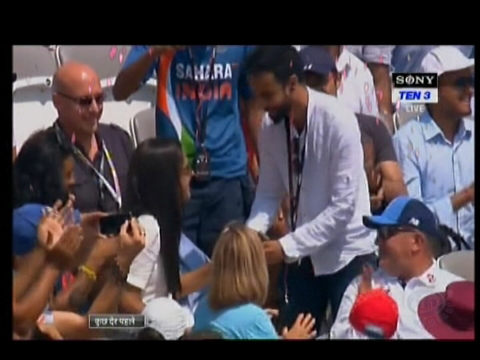 Marriage proposal at Lord's steals limelight during England vs India 2nd ODI