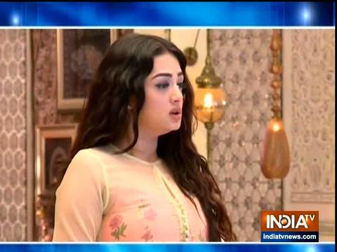 Shayra wants Azaan to sign divorce papers