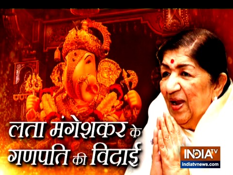 Lata Mangeshkar bids adieu to her Ganpati