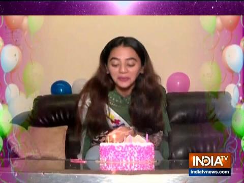 Helly Shah celebrates birthday with SBAS