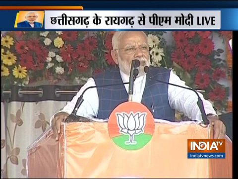 Raigarh: New state govt trying to stop ongoing schemes, says PM Modi