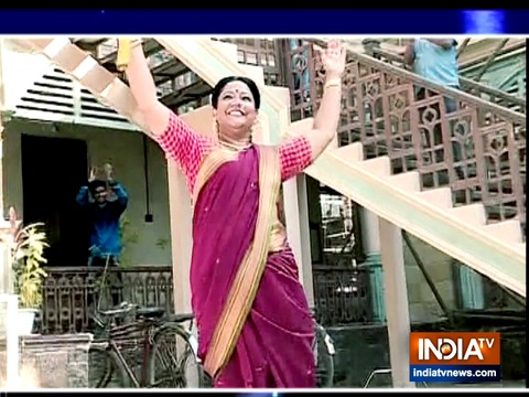 Gathbandhan: Dhanak and Raghu’s mother compete in a cricket match