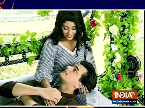 Yeh Rishta Kya Kehlata Hai: Kartik and Naira's romantic moments can't be missed