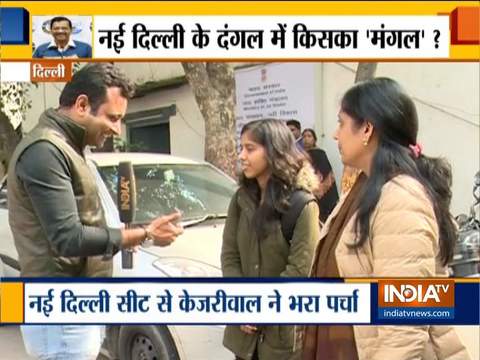 Delhi Assembly Election: Wife, daughter lend personal touch to Arvind Kejriwal's campaign