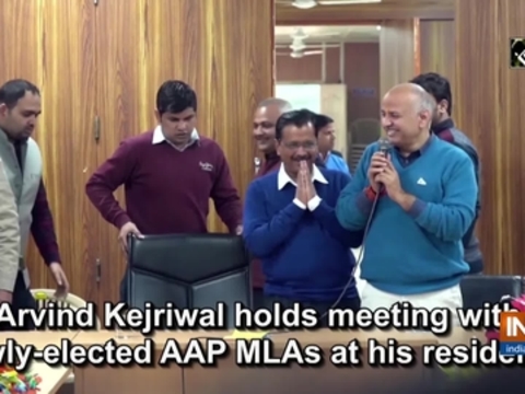 Arvind Kejriwal holds meeting with newly-elected AAP MLAs at his residence