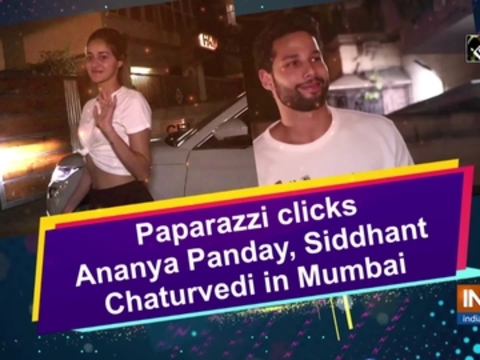 Paparazzi clicks Ananya Panday, Siddhant Chaturvedi in Mumbai