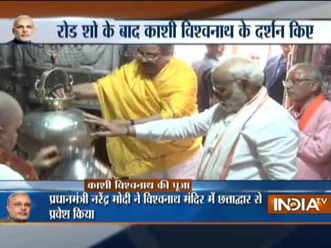 Modi in Varanasi: PM offers prayers at Kashi Vishwanath Temple