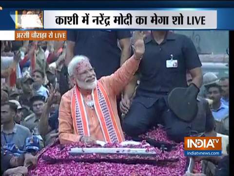 PM Modi's thunderous roadshow in Varanasi, huge crowd throngs