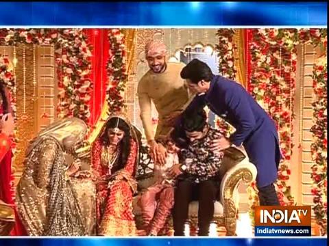 Azra, Imran's mehndi celebration in Ishq Subhan Allah