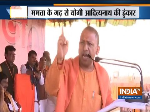 Mamata protecting officer involved in Saradha scam: UP CM Yogi Adityanath