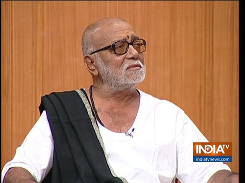 Nobody can question PM Modi's patriotism, says Morari Bapu in Aap Ki Adalat