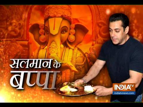 Salman Khan and his family welcome Ganpati Bappa at sister Arpita’s house