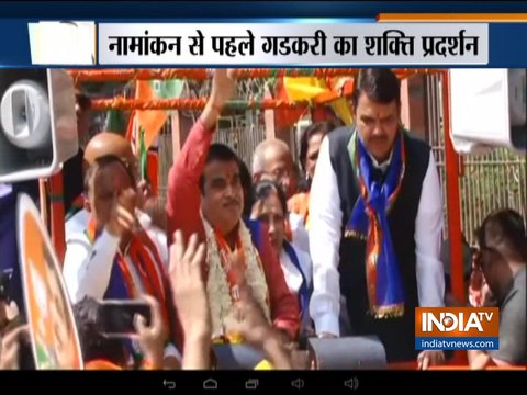 Nitin Gadkari holds roadshow before filing nomination for LS Polls 2019 in Nagpur