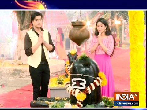 Yeh Rishta Kya Kehlata Hai: Kartik and Naira seek blessings from Lord Shiva