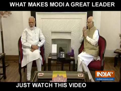 Narendra Modi seeks blessings from LK Advani, MM Joshi after massive victory in LS Elections