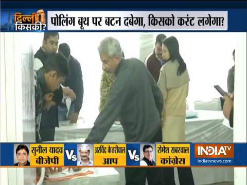 Polling in all 70 assembly constituencies in Delhi begins