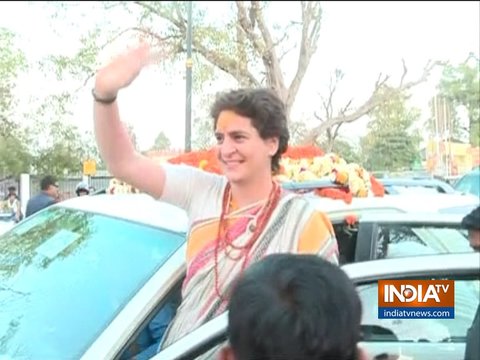 Priyanka Gandhi leaves for Ayodhya