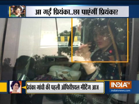 Priyanka Gandhi to meet Rahul Gandhi at his residence along with Jyotiraditya Scindia