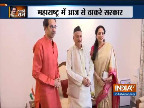 Maharashtra: Uddhav Thackeray, wife Rashmi meet Guv Bhagat Singh Koshyari at Raj Bhawan