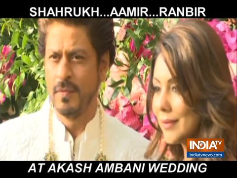 SRK-Gauri, Sachin Tendulkar & other celebrities stun at Akash Ambani's wedding