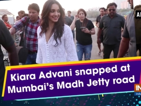 Kiara Advani snapped at Mumbai's Madh Jetty road