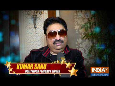 Kumar Sanu charms fans with his magical voice